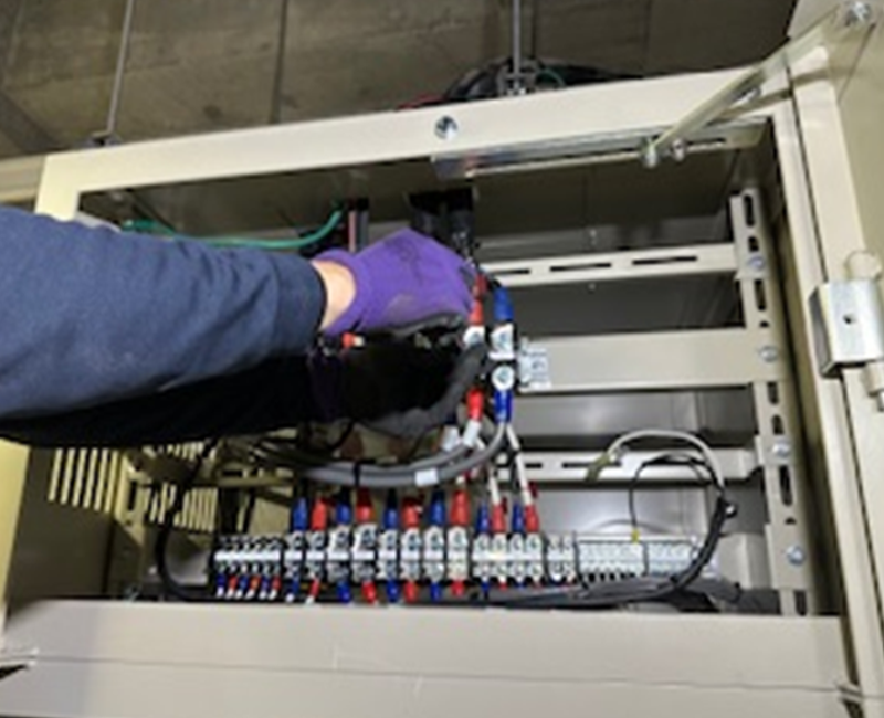 BRエンジニアリング作業風景